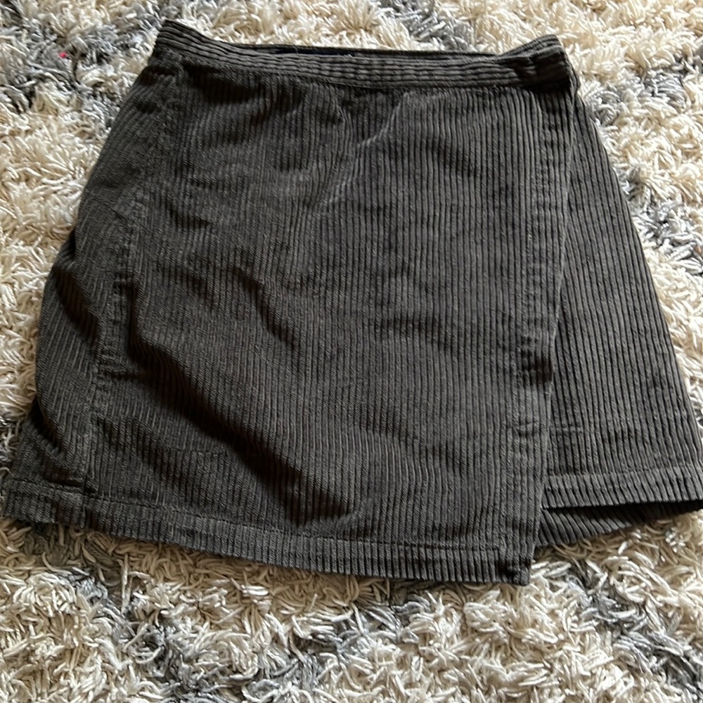 Abercrombie Green Corduroy Wrap Skirt | XS